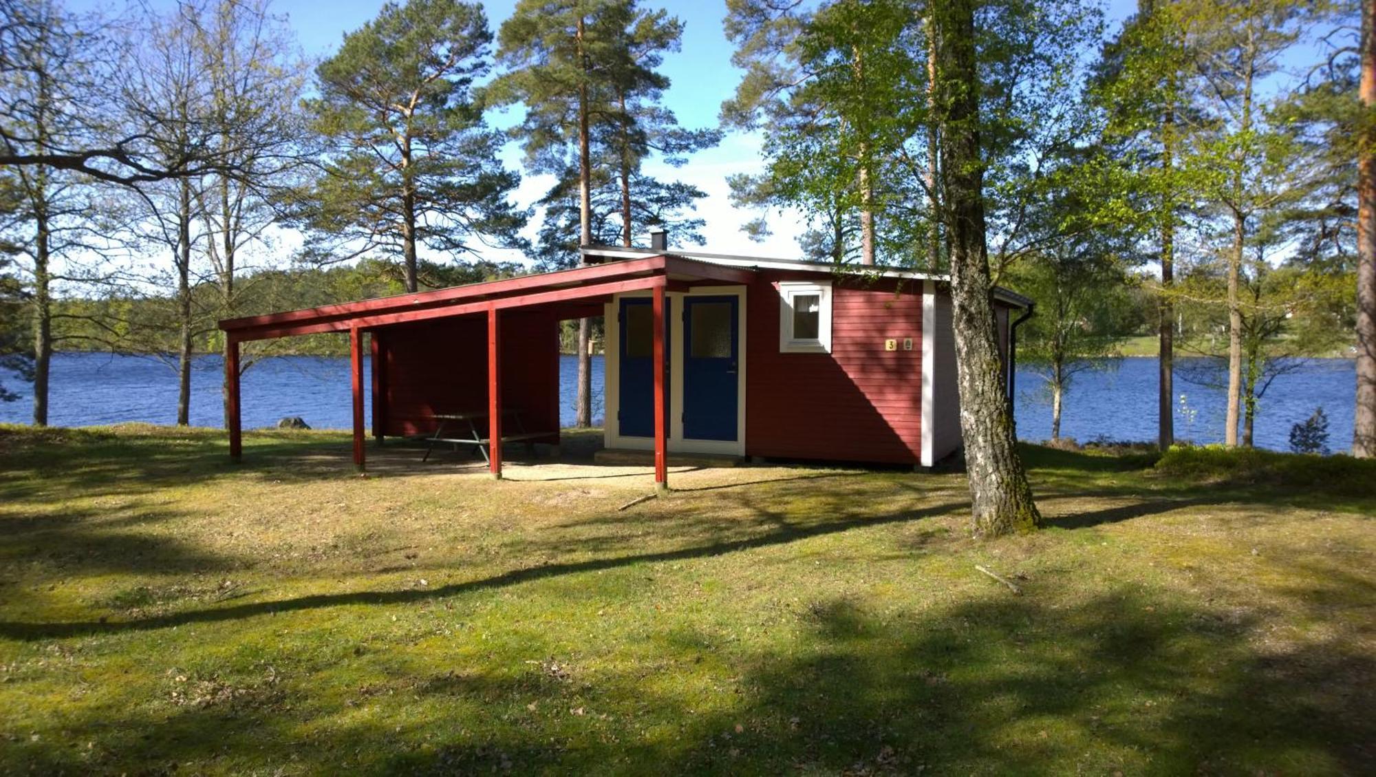 Langasjoenaes Camping & Stugby Карлсхамн Экстерьер фото